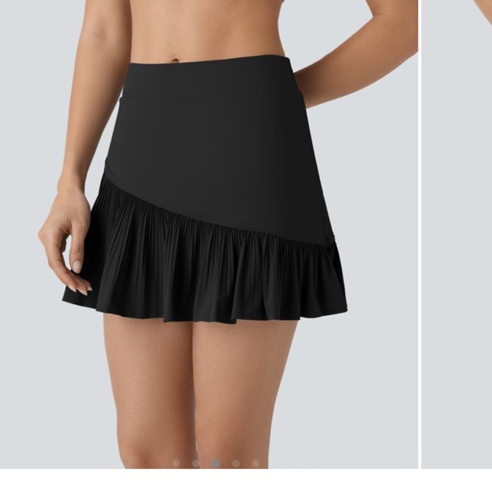 HALARA mini skirt, tennis skirt with shorts underneath